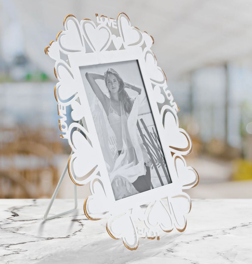 Witte Fotolijst Met Gouden Hartjes 27.7x25x14.5 cm