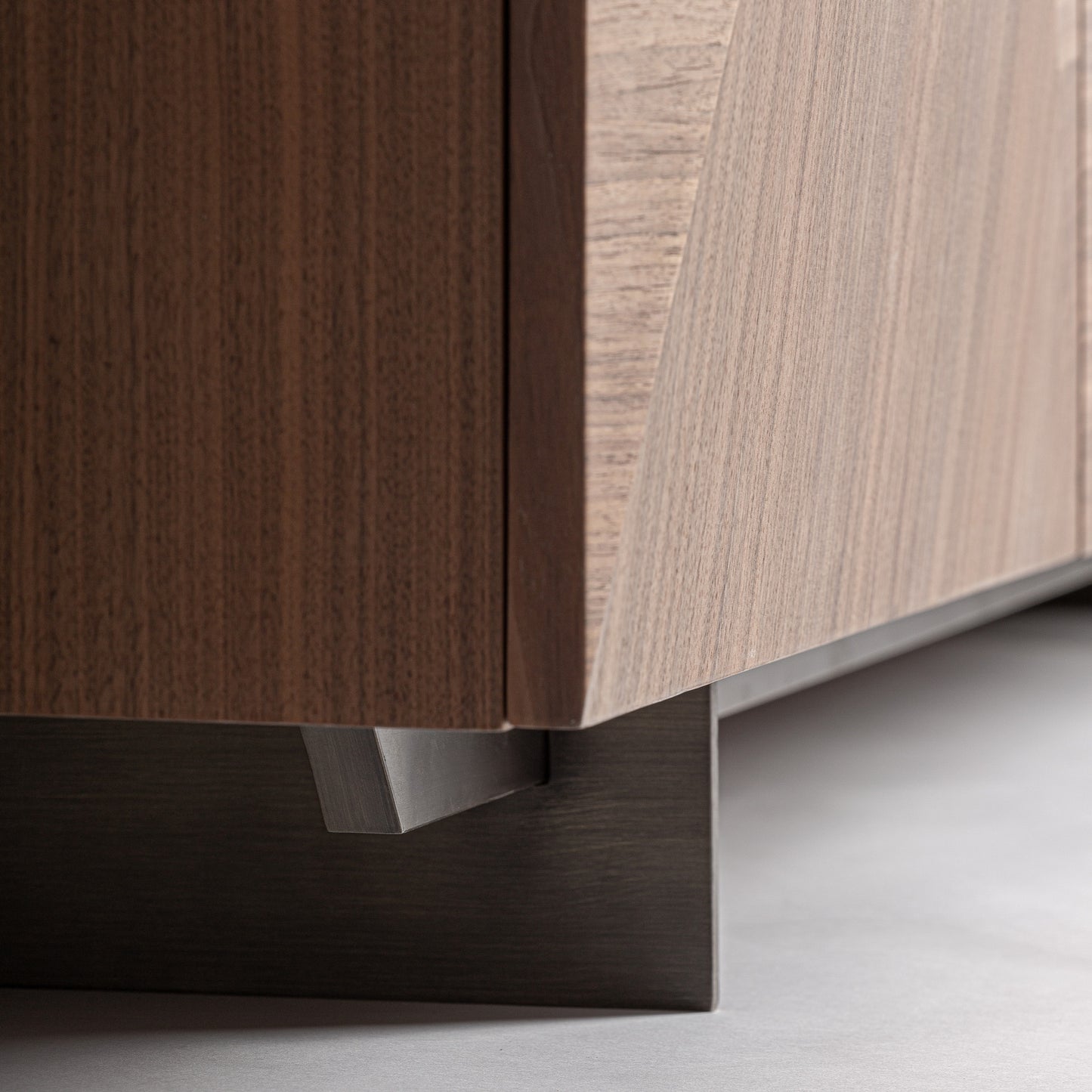 Geneiken Dressoir 220x45x74 cm