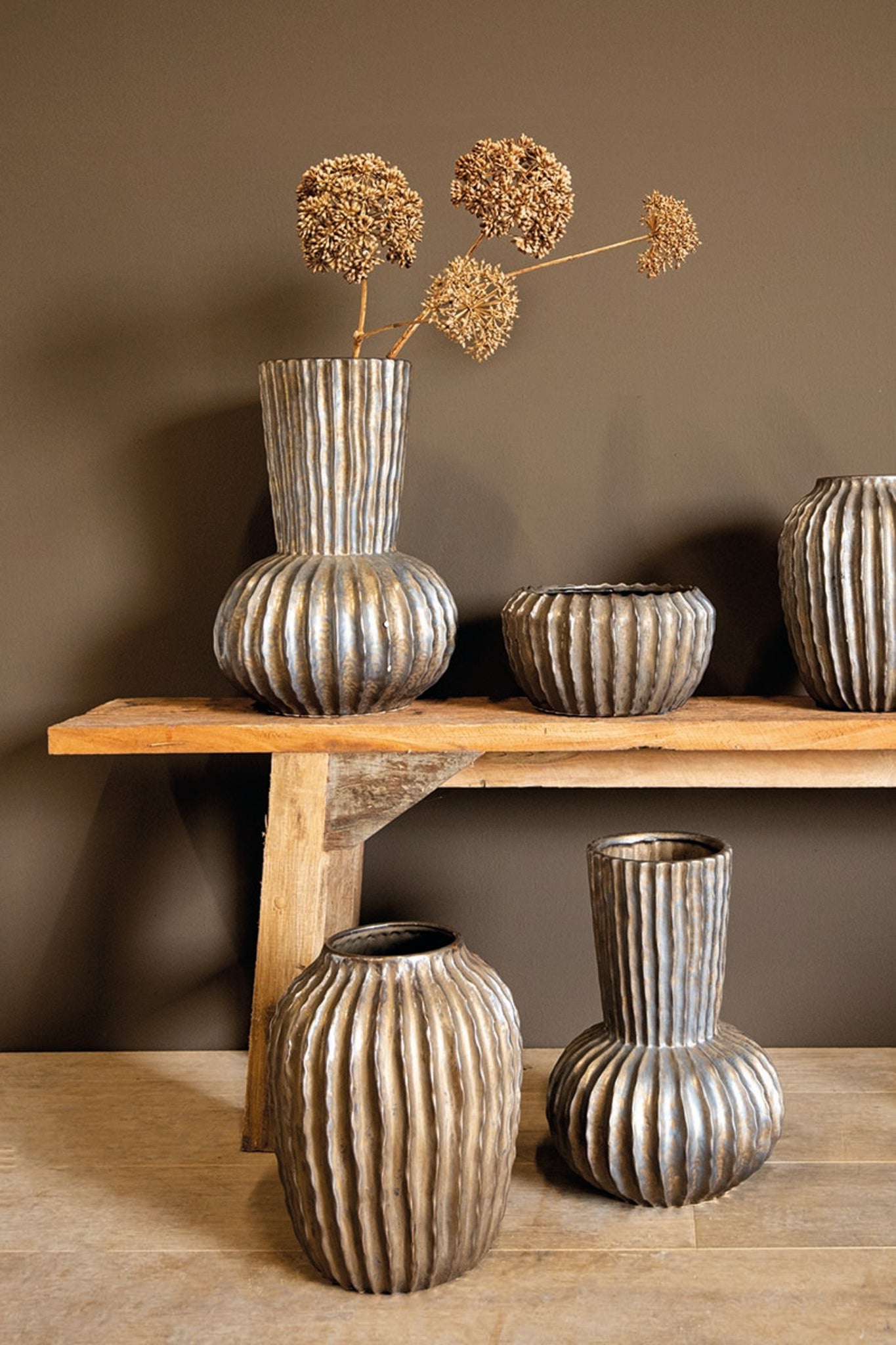 Bodi Bronze Ceramic Pot Round Bulb Ribbed S