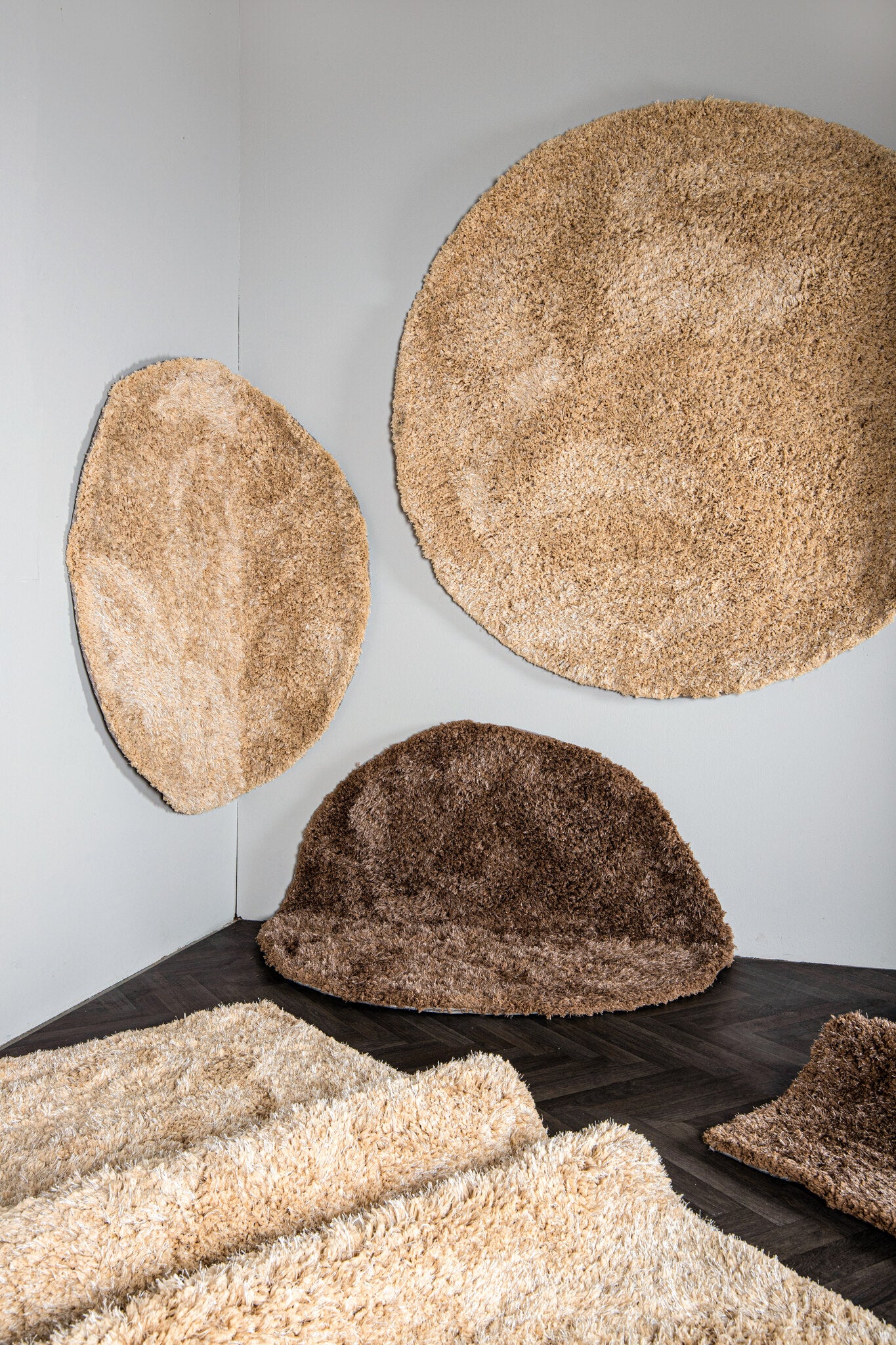 Jups Beige Fabric Handwoven Carpet Round S