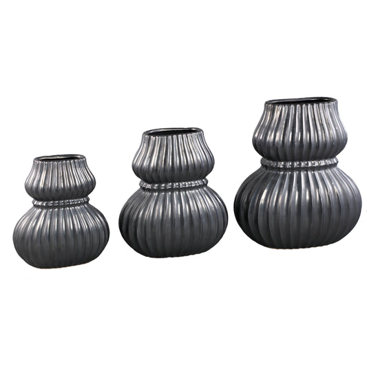 Halta Black Oval Ceramic Bulby Vase Ribbed L
