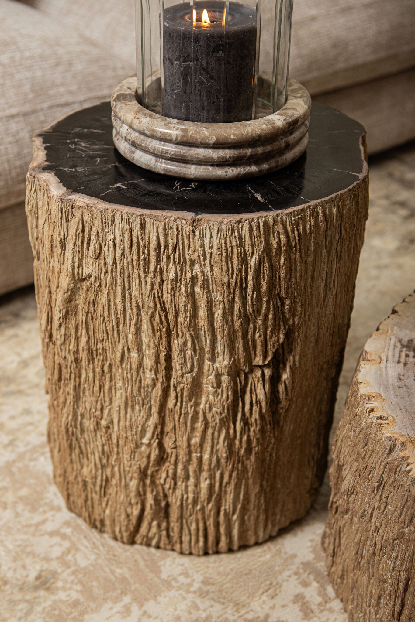 Taly Natuurlijke Versteende Hout Ronde Kruk Glasvezel 45x30x40 cm