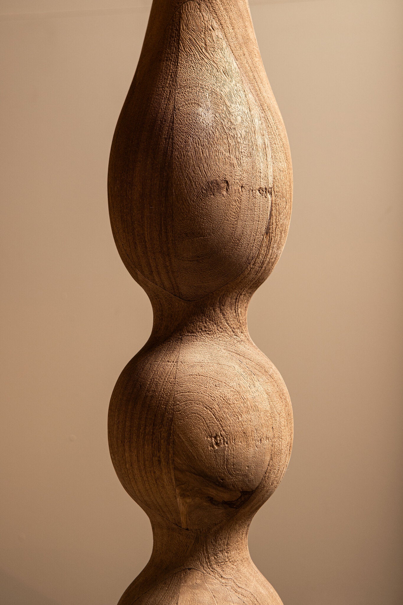 Altus Natuurlijke Mangohout Staande Lamp Glad Rond 122x28x28 cm
