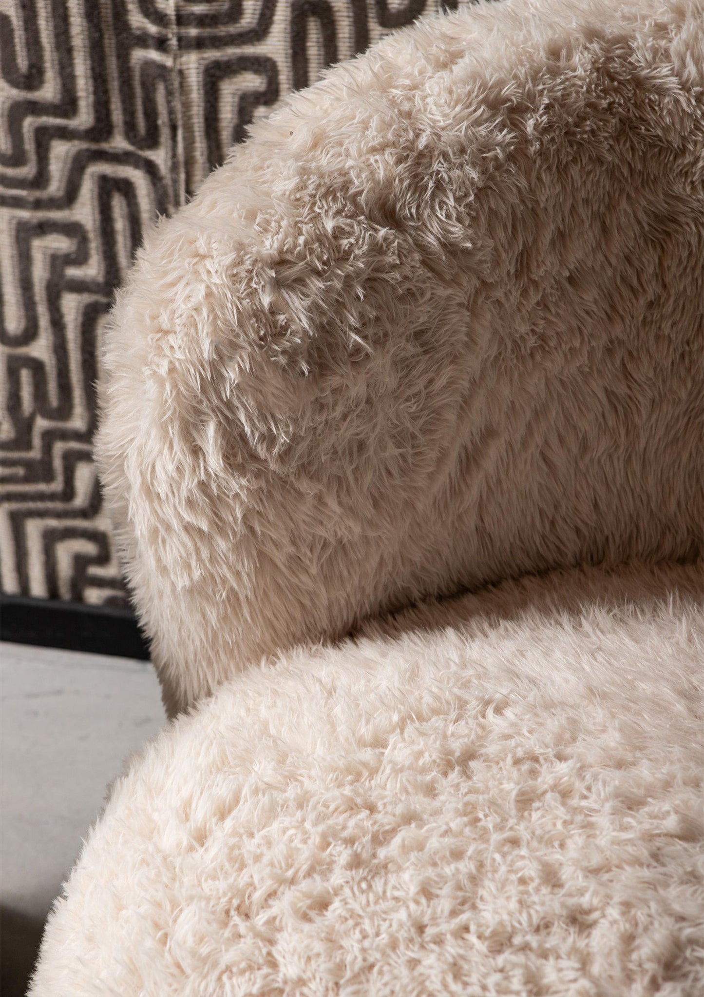 Aphrodite Fauteuil Small Fur Beige 75x88x87 cm