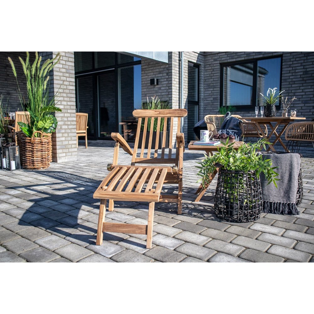 House Nordic ApS Arrecife Teak ligstoel - Ligstoel in teak. Verstelbare rugleuning met 4 standen
