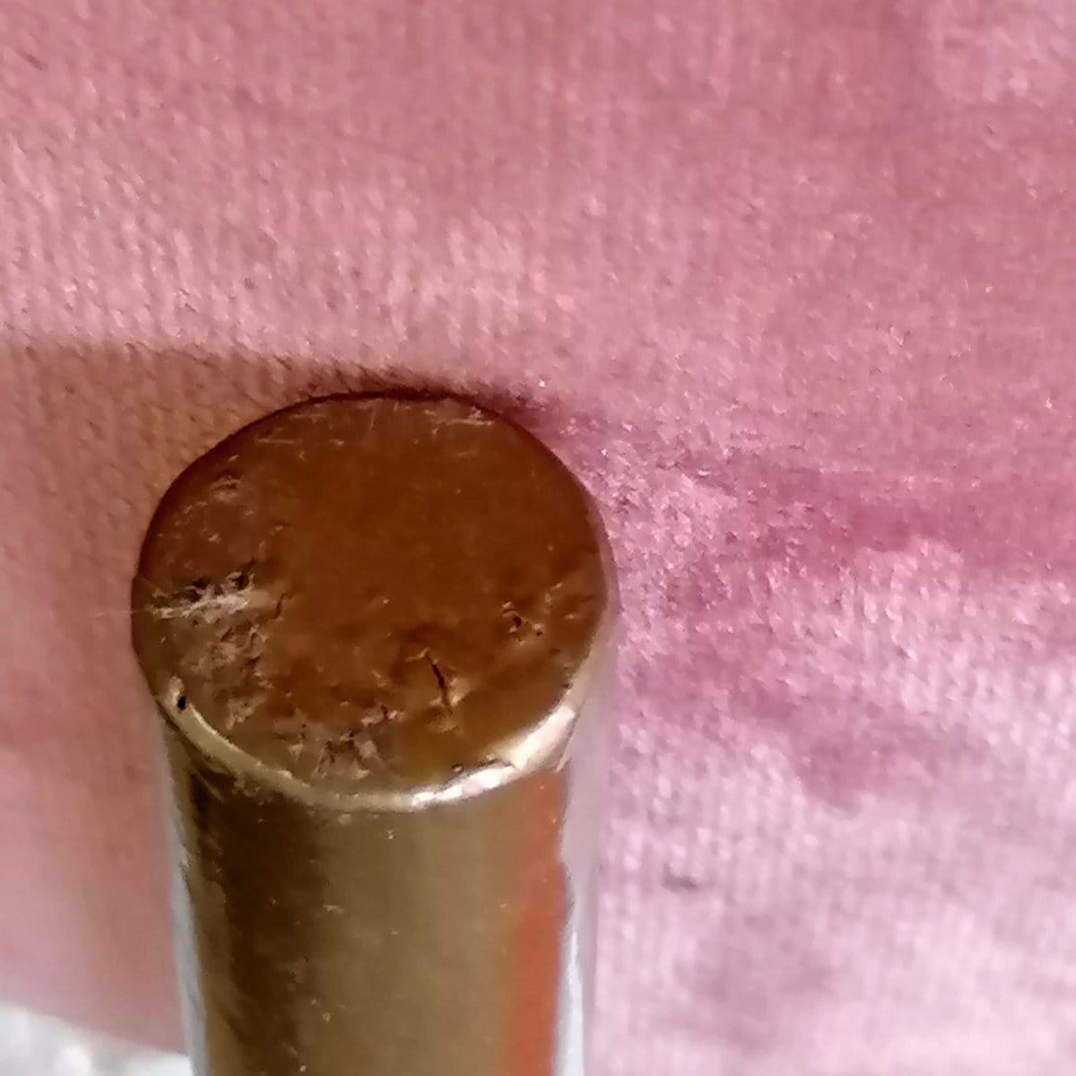 Voglrieder kreatives Wohnen Fluwelen kruk 2e kwaliteit kruk fluwelen poef Ø 32 H 38 cm poef velours met pootjes rosé ijzer goud
