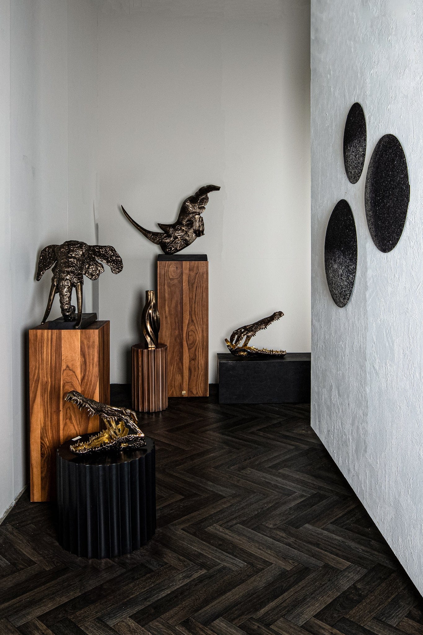 PTMD Lizee Messing gegoten alu krokodillenkop beeld L