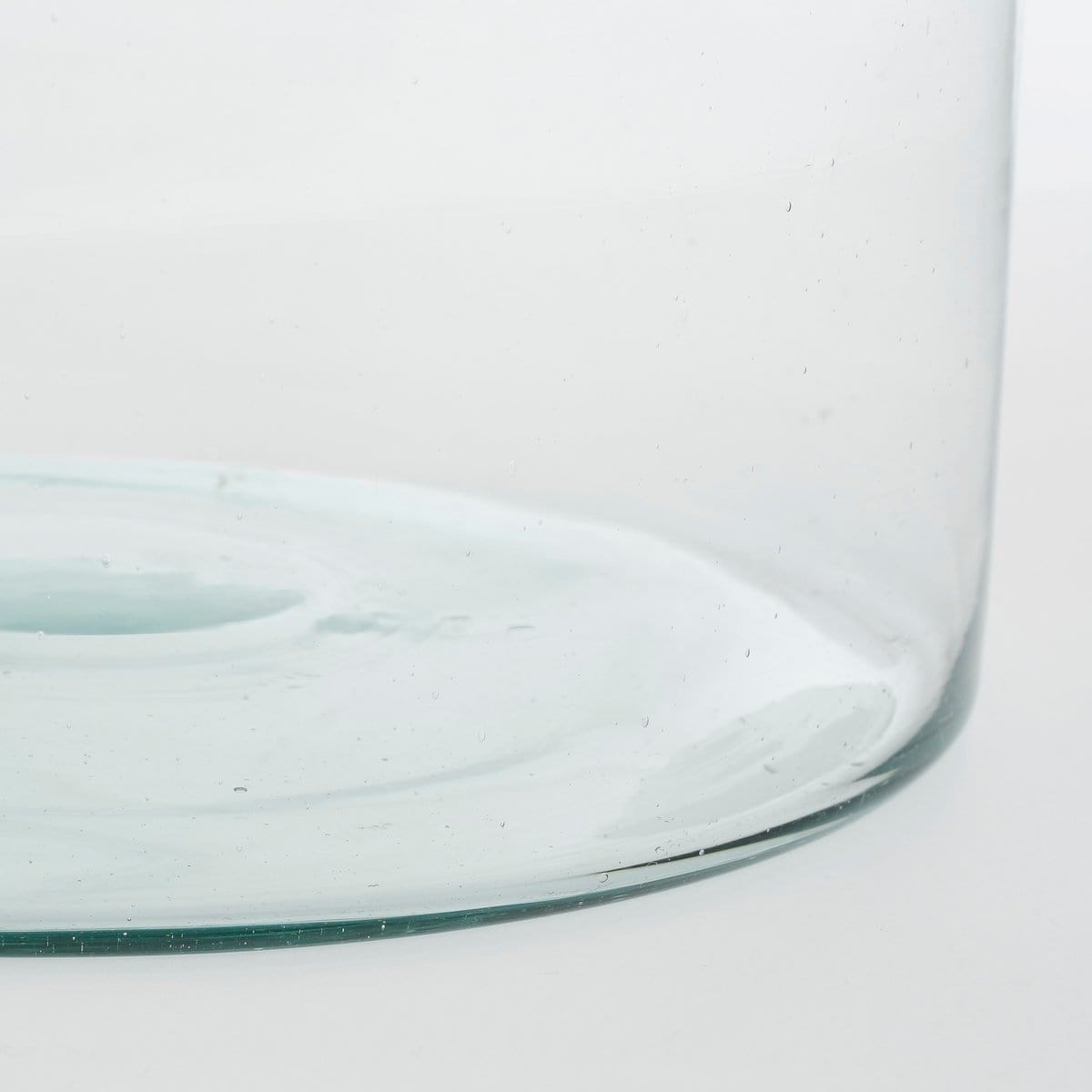 Mica Decorations Vienne Vaas - H20 x Ø21 cm - Gerecycled Glas - Transparant