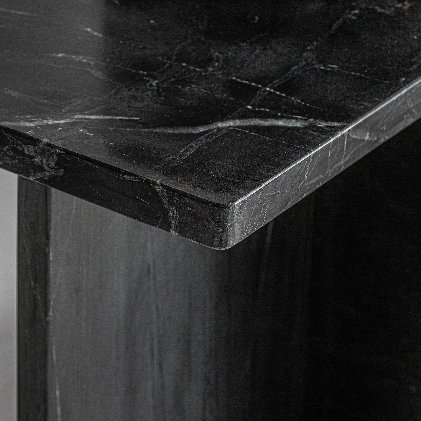 Marquina Bijzettafel 51x25x53 cm
