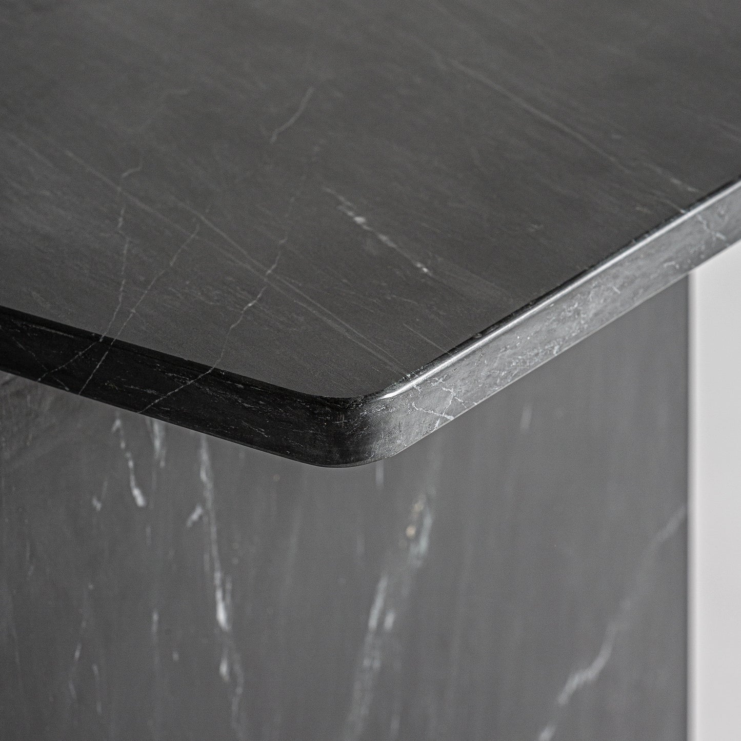 Marquina Sidetable 38x30x51 cm