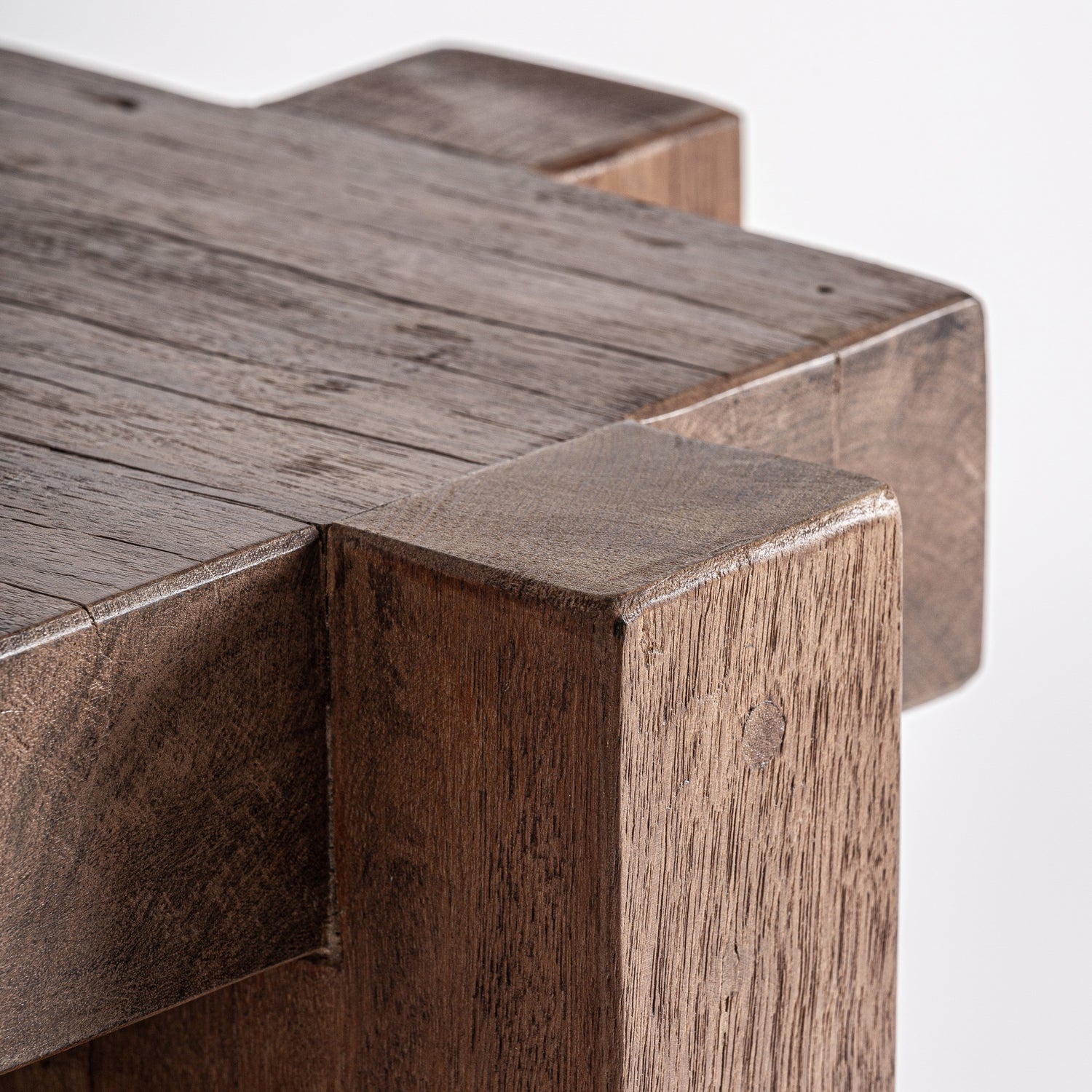 Brutalist Stand S.Brutalist 43x43x90 cm
