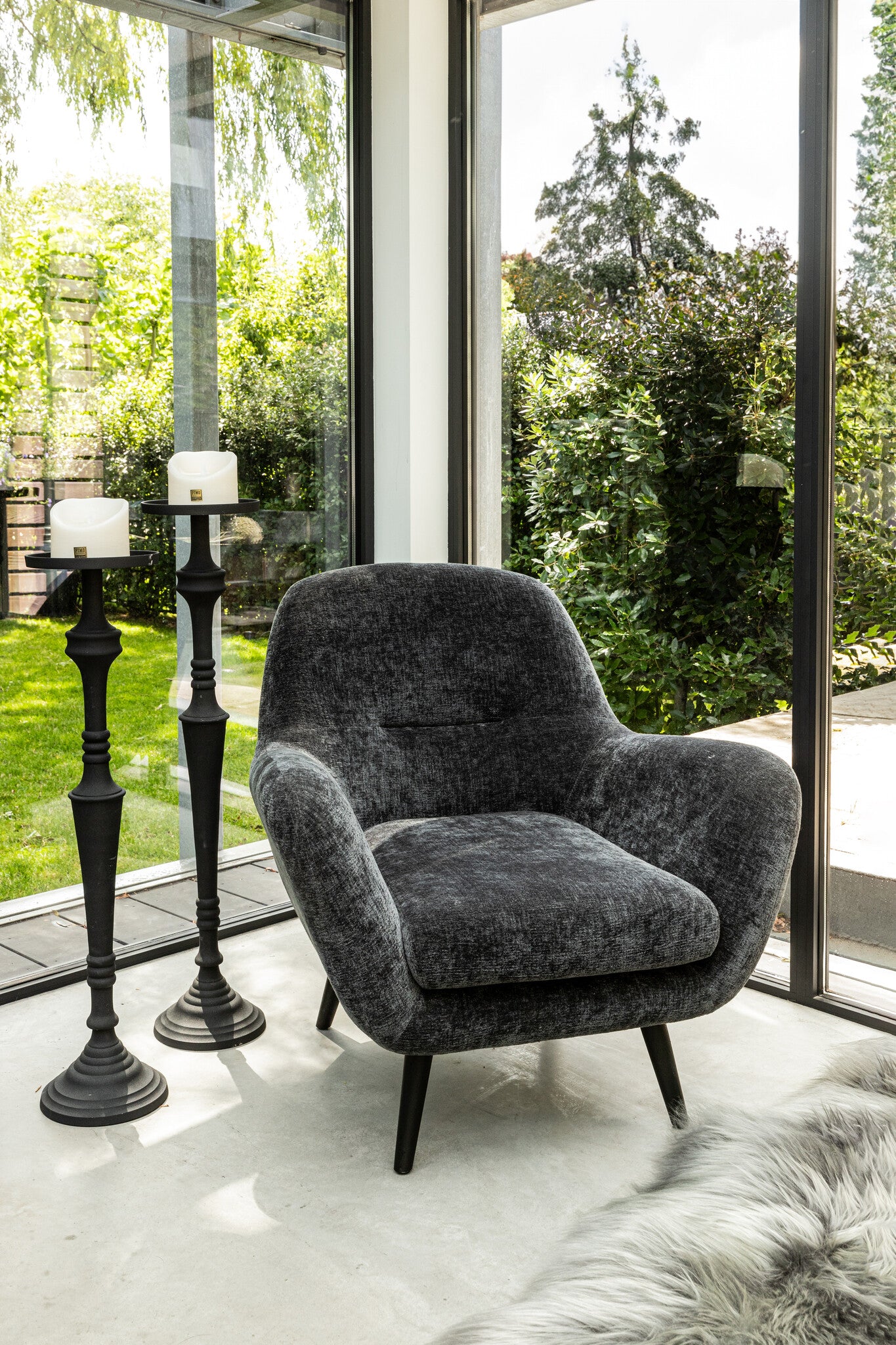 Donny Cream Fauteuil Black Wooden Legs