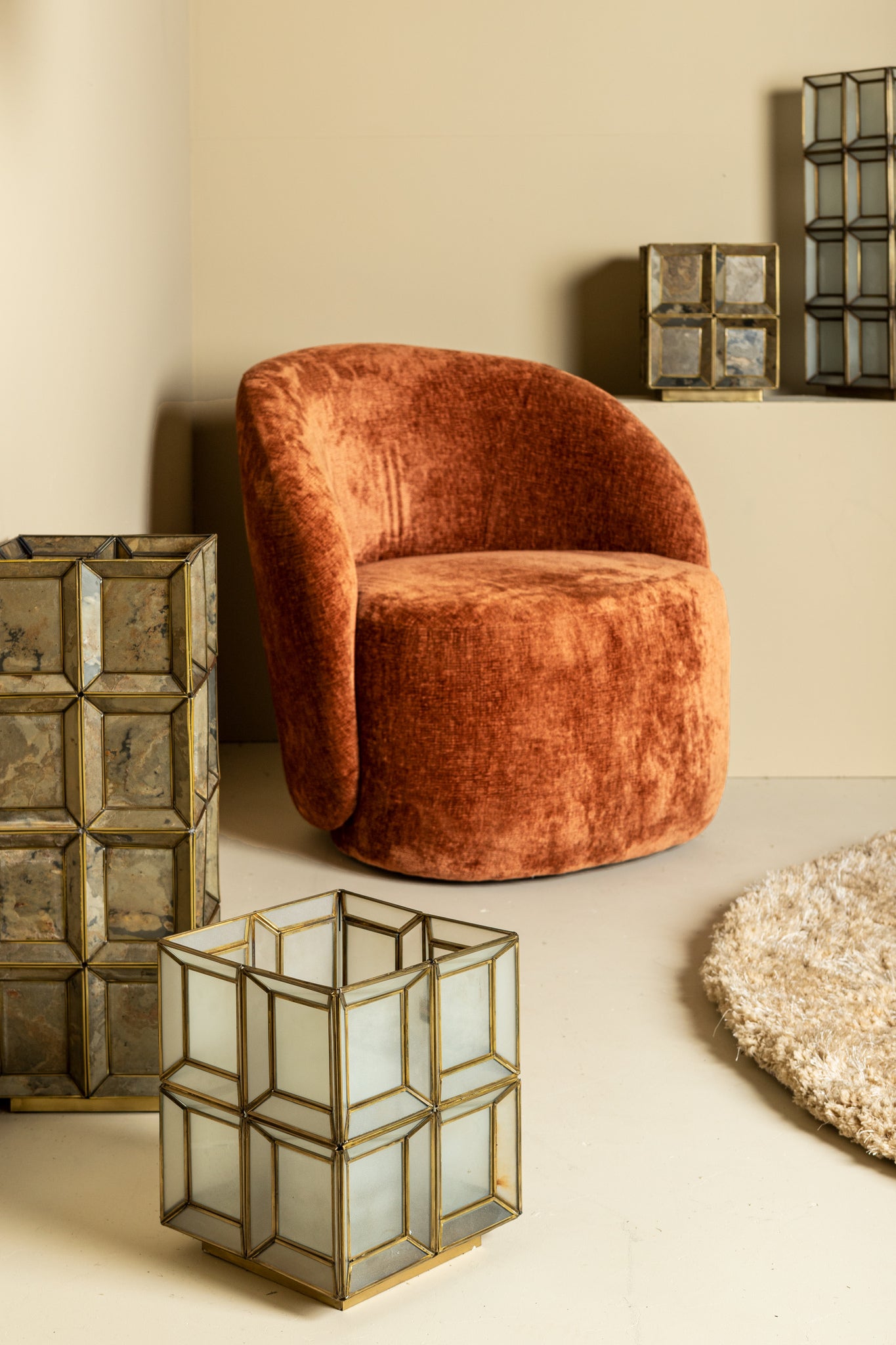 Layra White Milk Glass Table Lamp Antique High