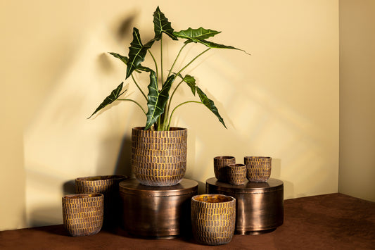 Vivienne Brown Cement Oval Pot With Rectangles M