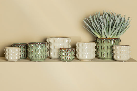 Delany Cream Glazed Ceramic Pot 3D Triangle XS