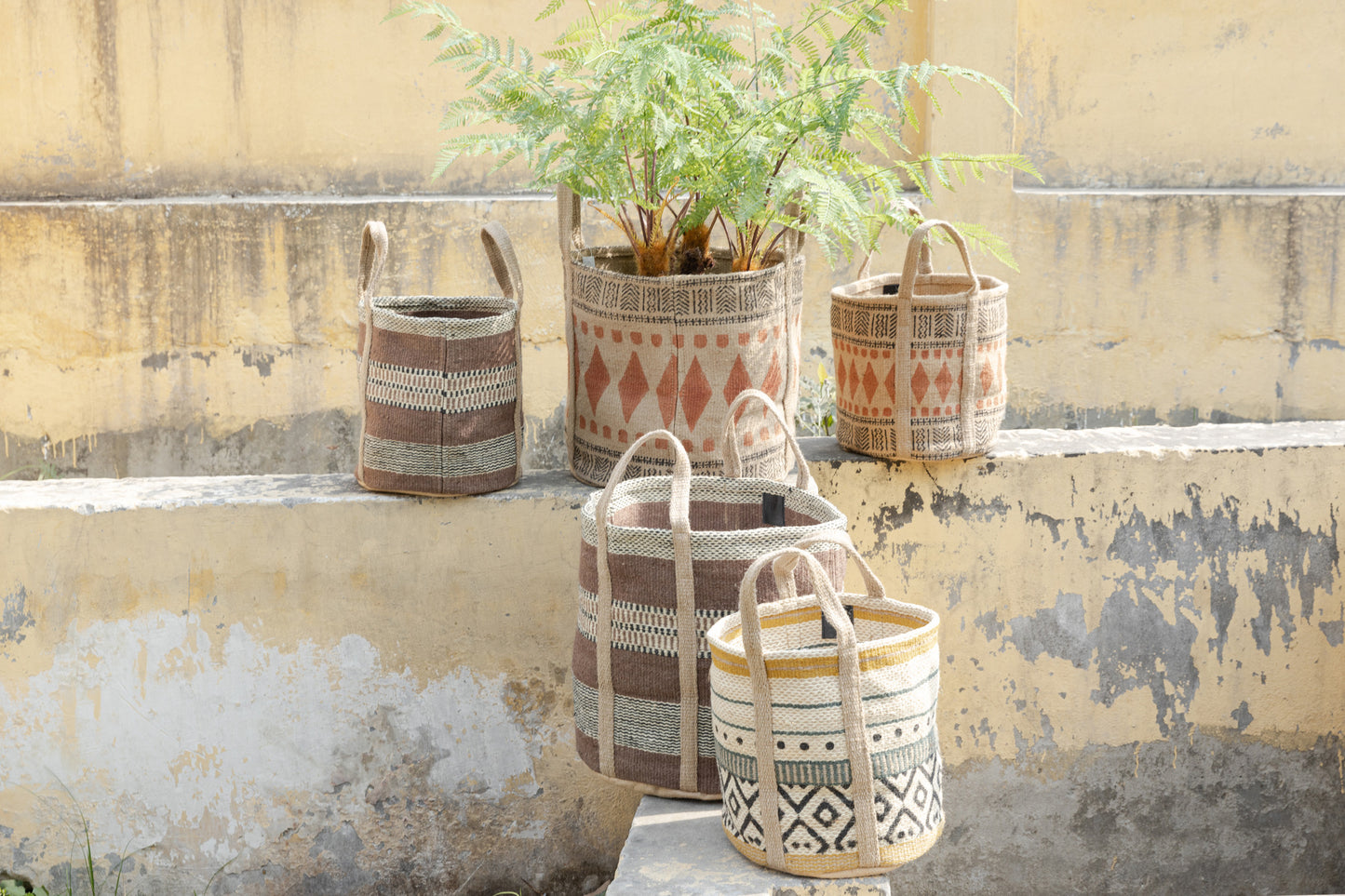 Toccara Brown Jute Round Basket Lines Pattern L
