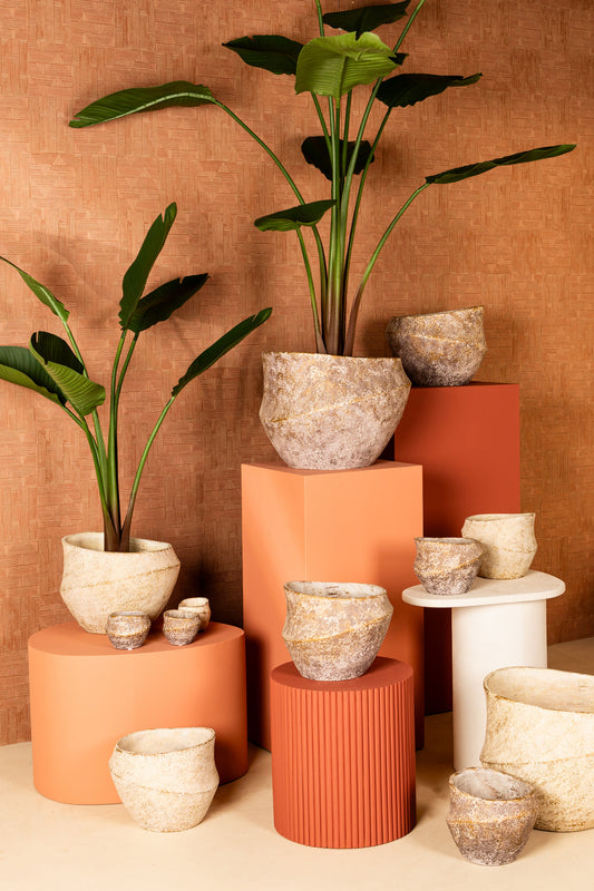 Rishell Cream Cement Round Pot With Line XL