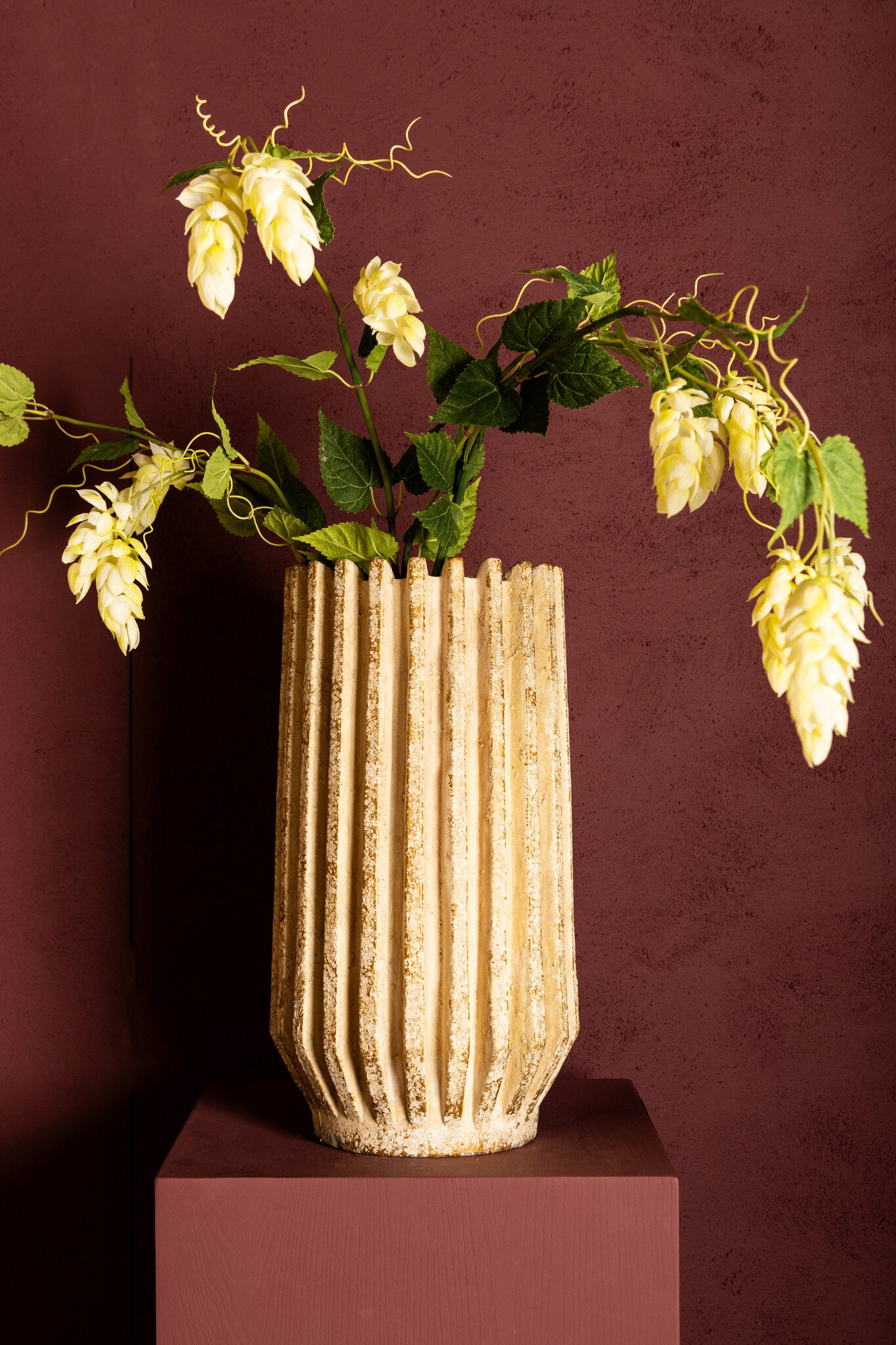 Zariya Crème Cement Pot Rond met Ribbels Hoog L 55x29x29 cm