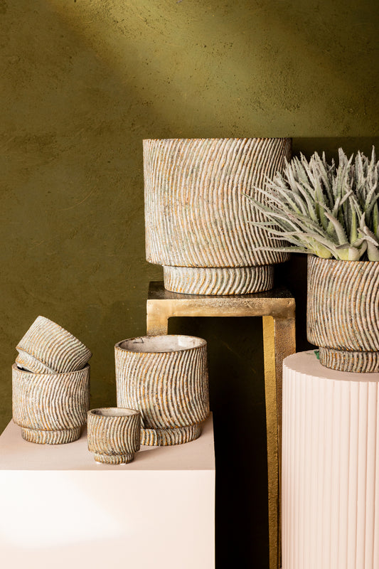 Nigel Grey Cement Round Pot Lines Pattern Big L