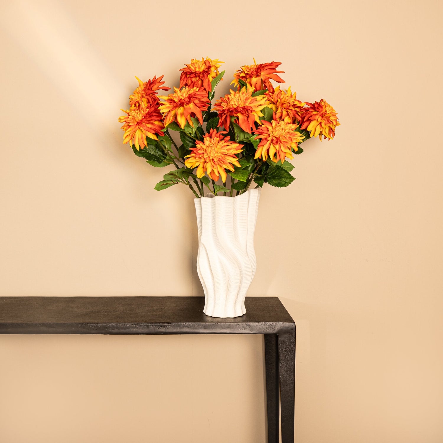 Dahlia Bloem Oranje Geel Spray Met Bladeren - Set van 12 70x28x19 cm
