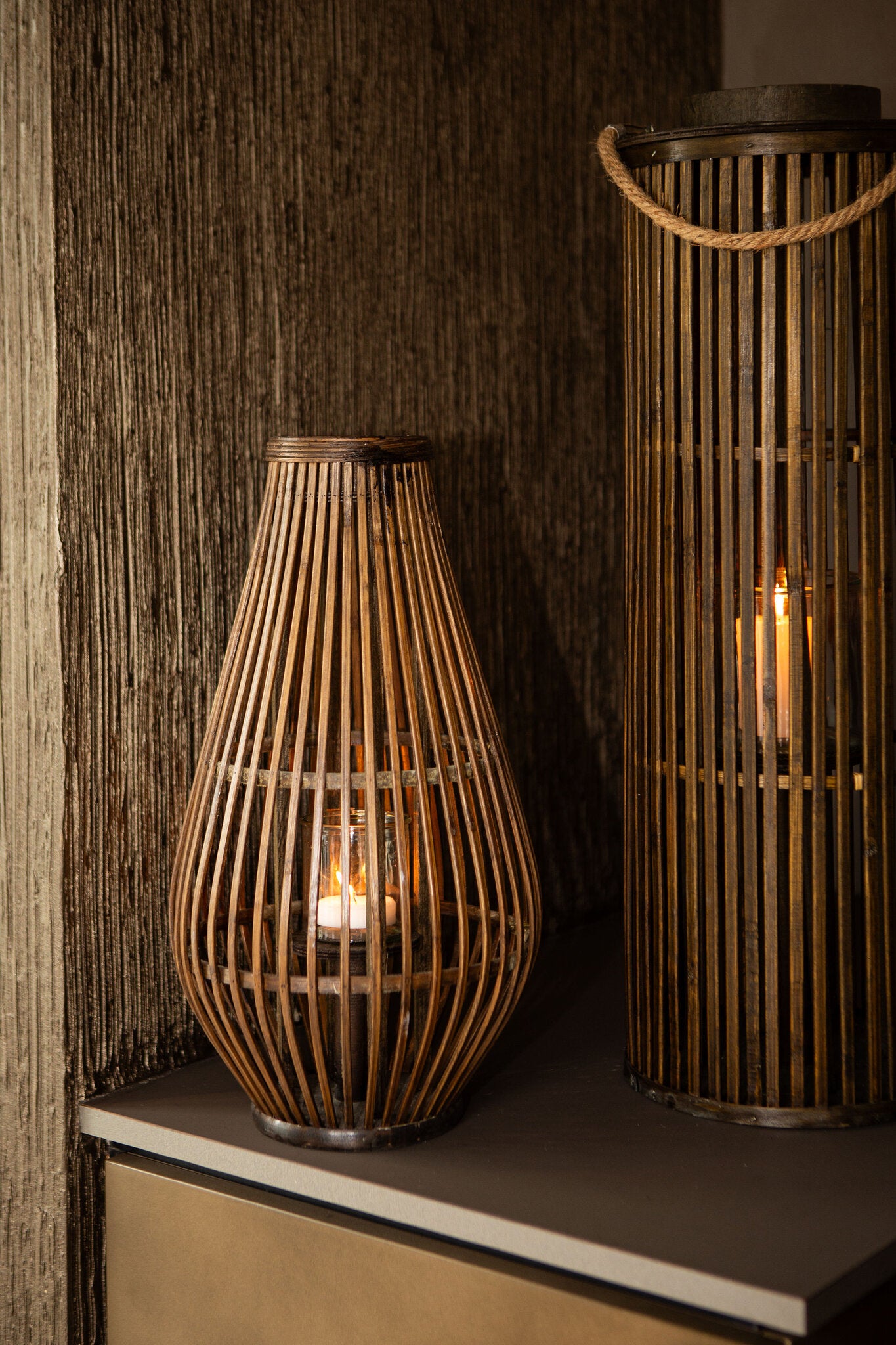 Lysia Bruine Ronde Bamboe Lantaarn Met Glas Set van 2 48x25x25 cm