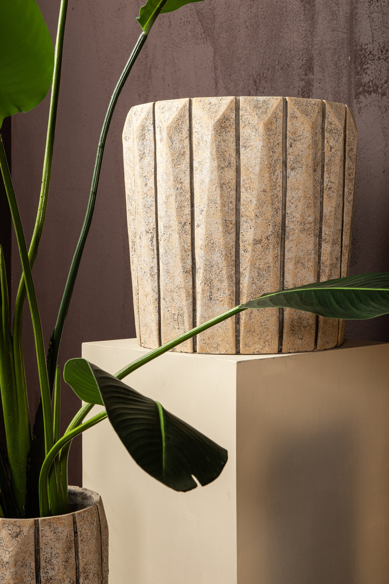 Imani Taupe Cement Pot High With Stripes M