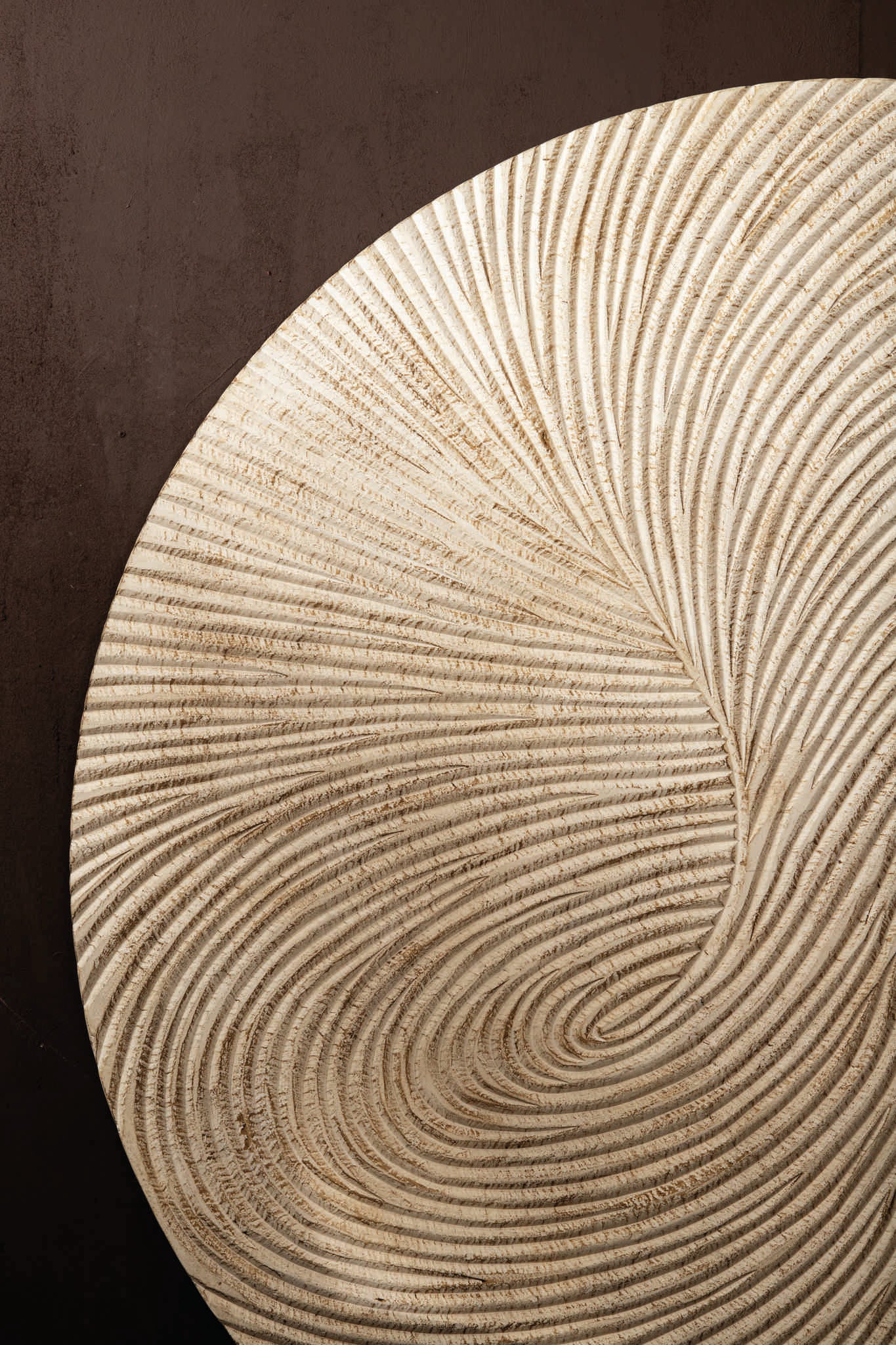 Wiktor White MDF Round Wallpanel Swirl Carved L