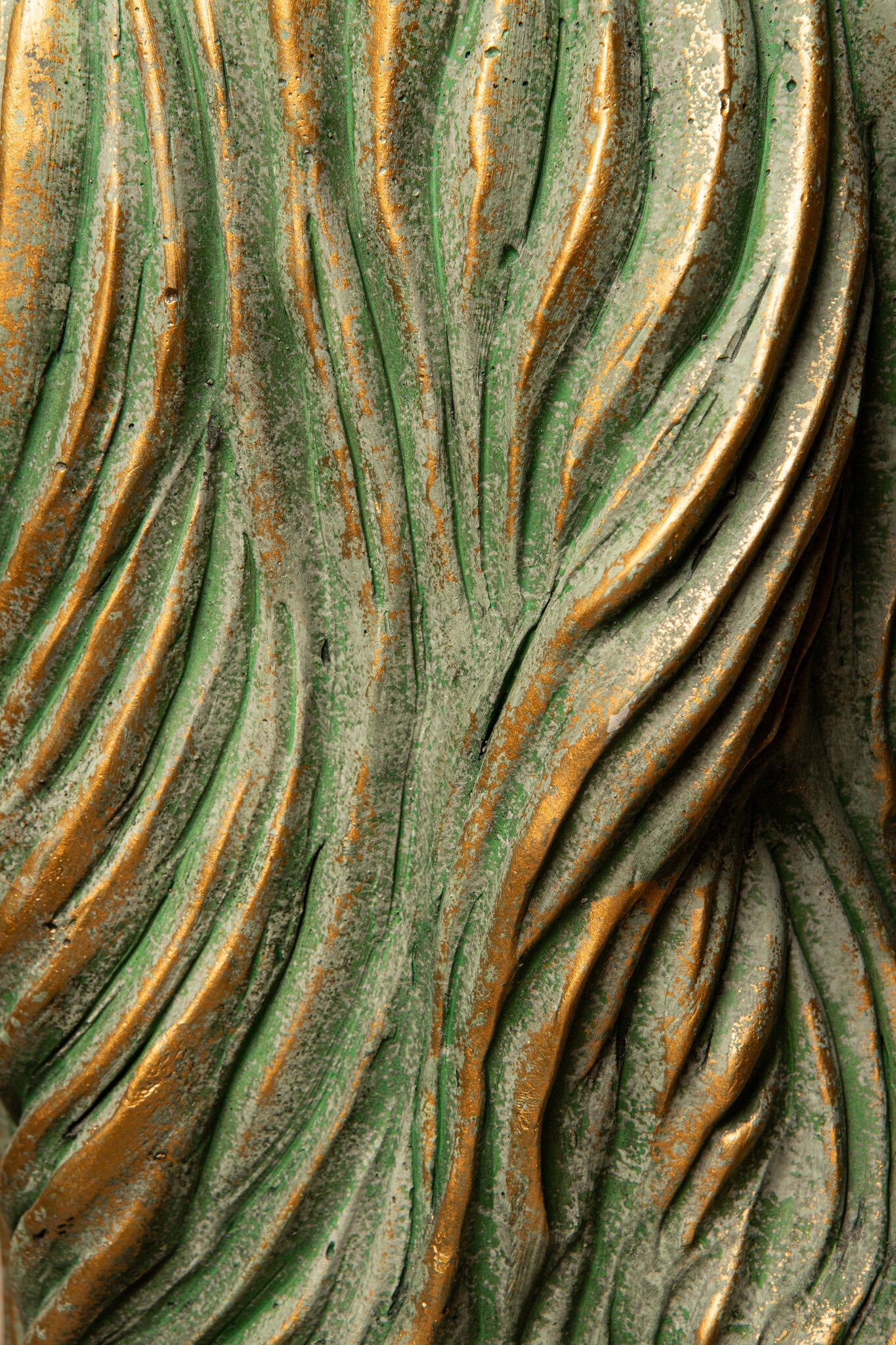 Alexio Green Round Cement Pot Wavy Lines Low XXL