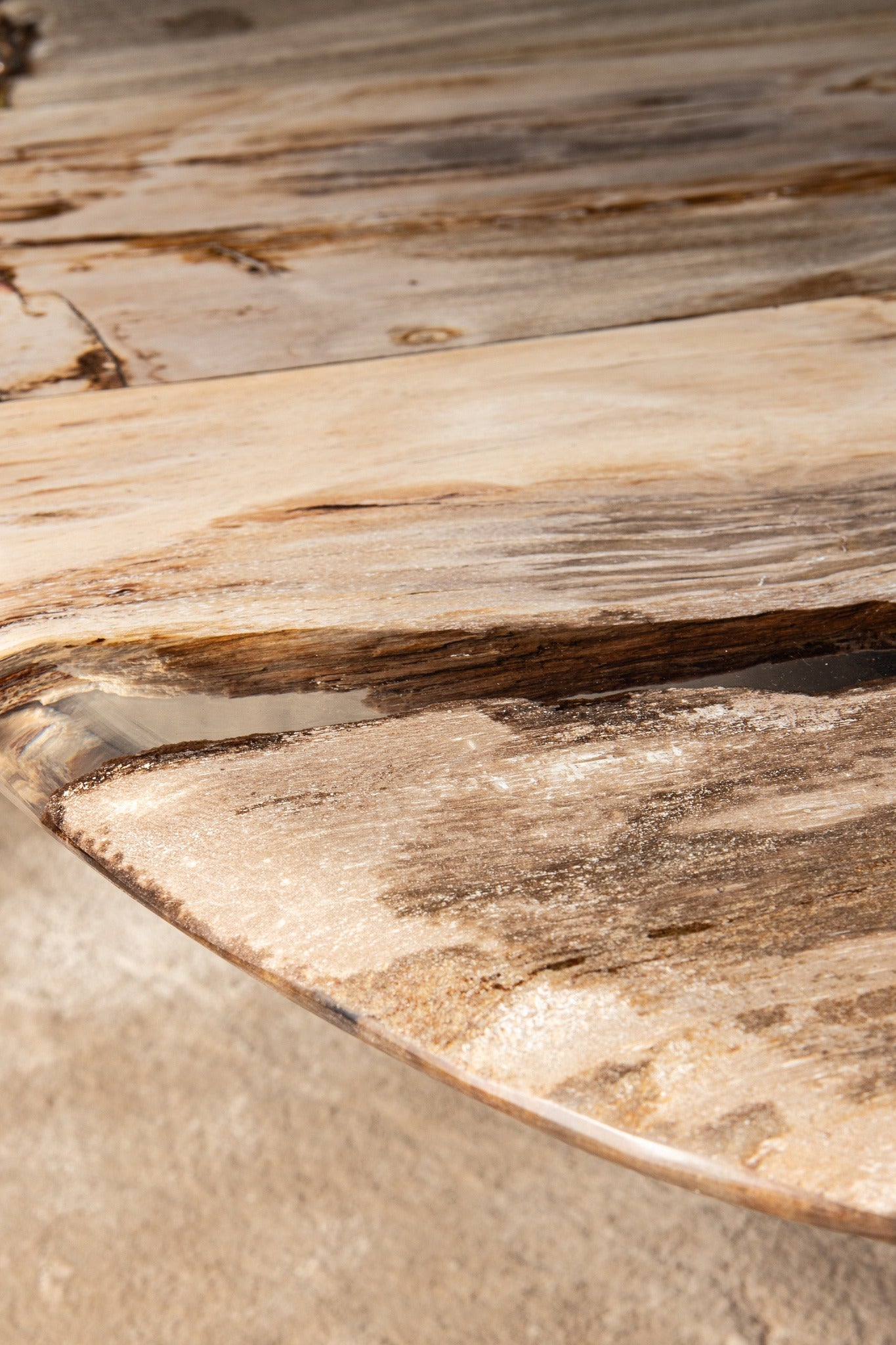 Deeba Coffeetable Petrified Wood 130