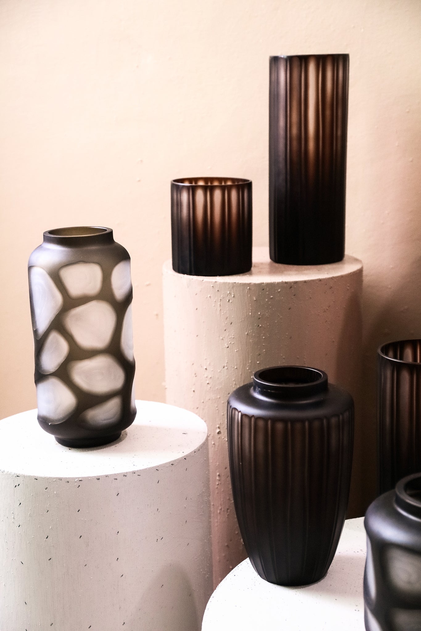 Linesa Brown Carved Glass Round Vase Matt Finish S