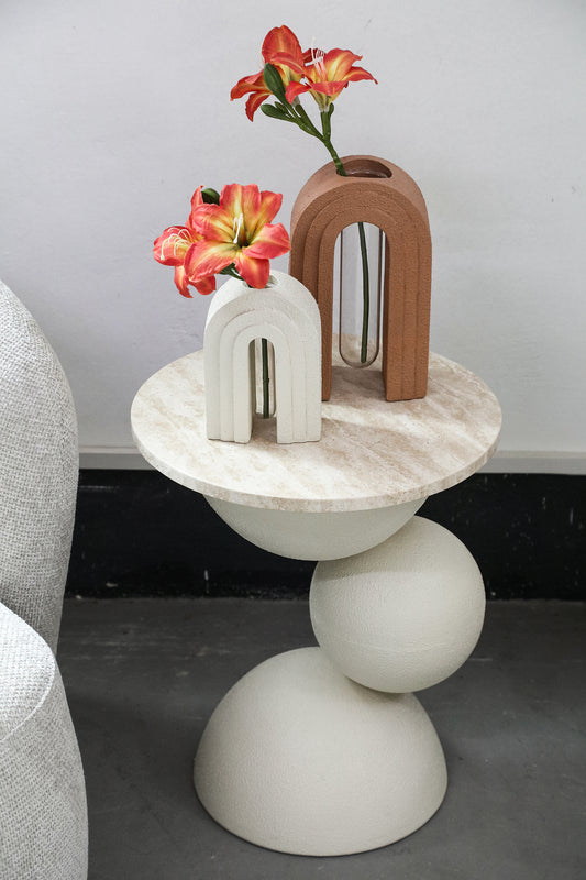 Abigail Rust Planter With Glass Tube Bow L