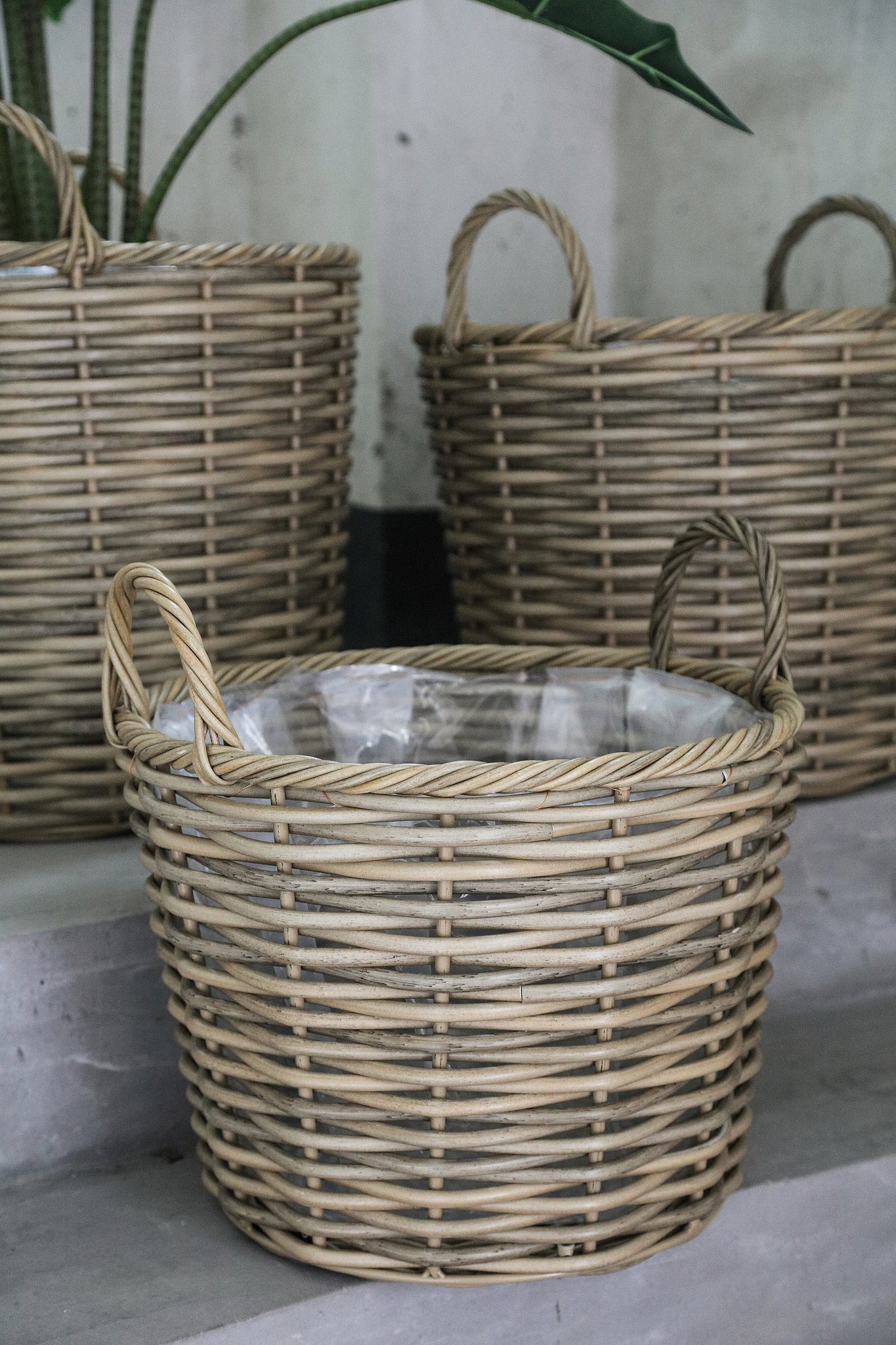 Jezzelle Natural PE  Woven Basket High Set Of 3