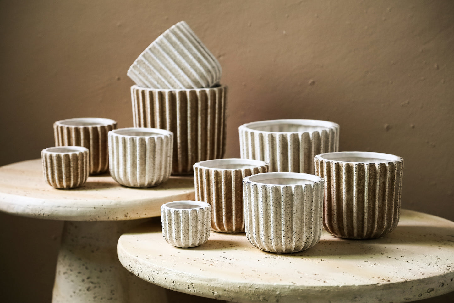 Ghada Brown Ceramic Round Pot With Lines M