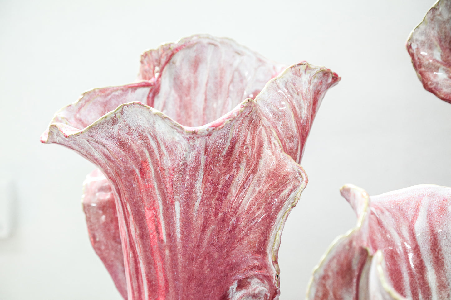 Swing Pink Ceramic Pot Cabbage Shape M