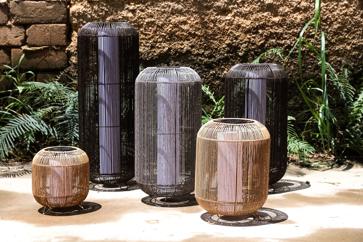 Danielius Black PE Solar LED Lantern Round L