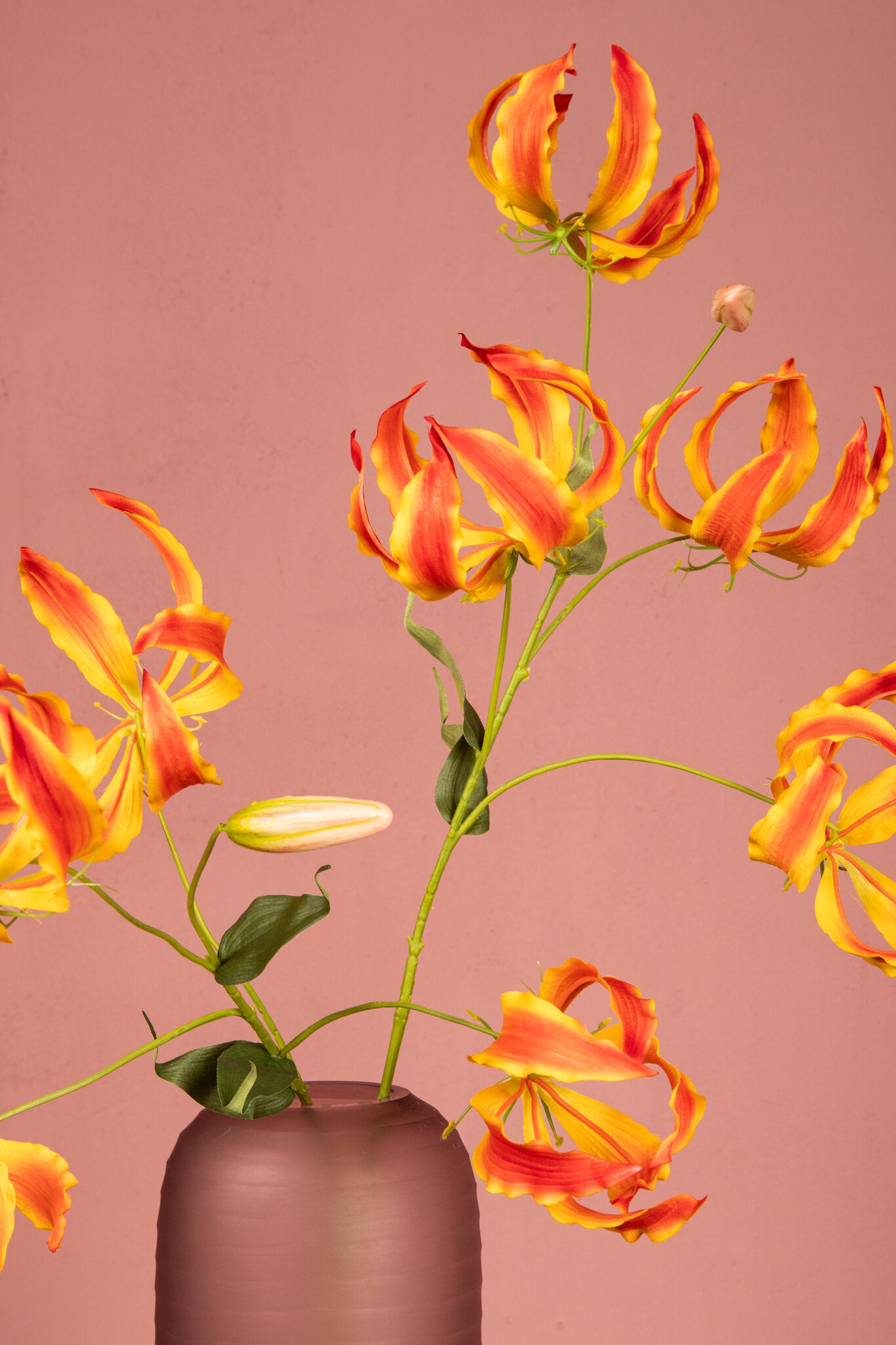 Garden Flower Oranje Gloriosa Spray Met Bladeren - Set van 12 94x40x36 cm