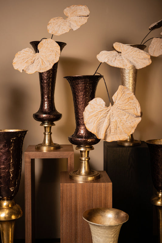 Lysse Dark Brown Casted Alu Luxury Enamel Vase S