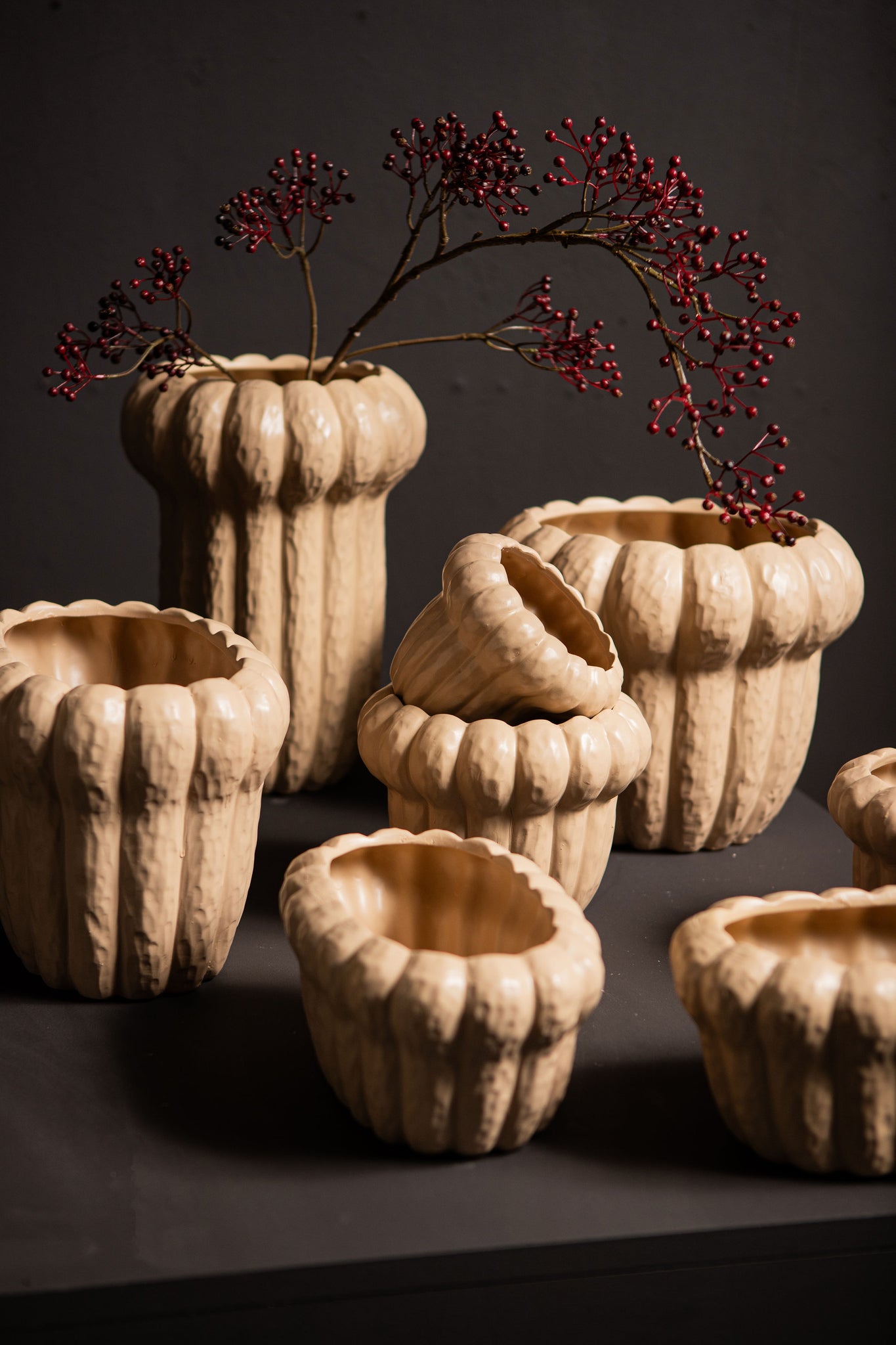Samaran Cream Round Ceramic Pot Ribbed Low L