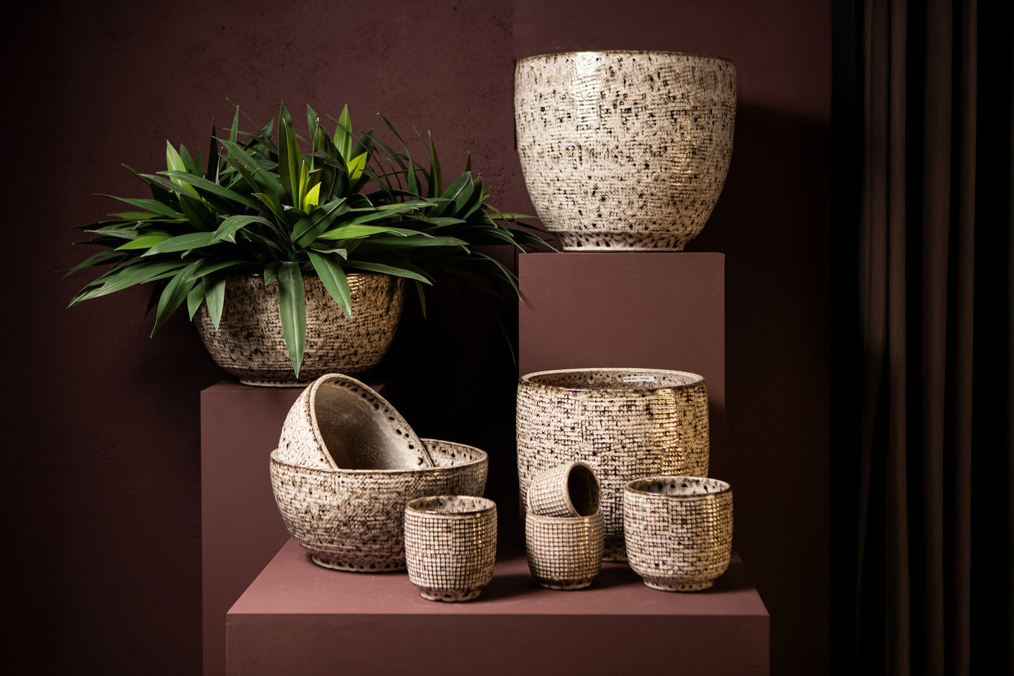 Elana White Round Ceramic Bowl With Grey Pattern L