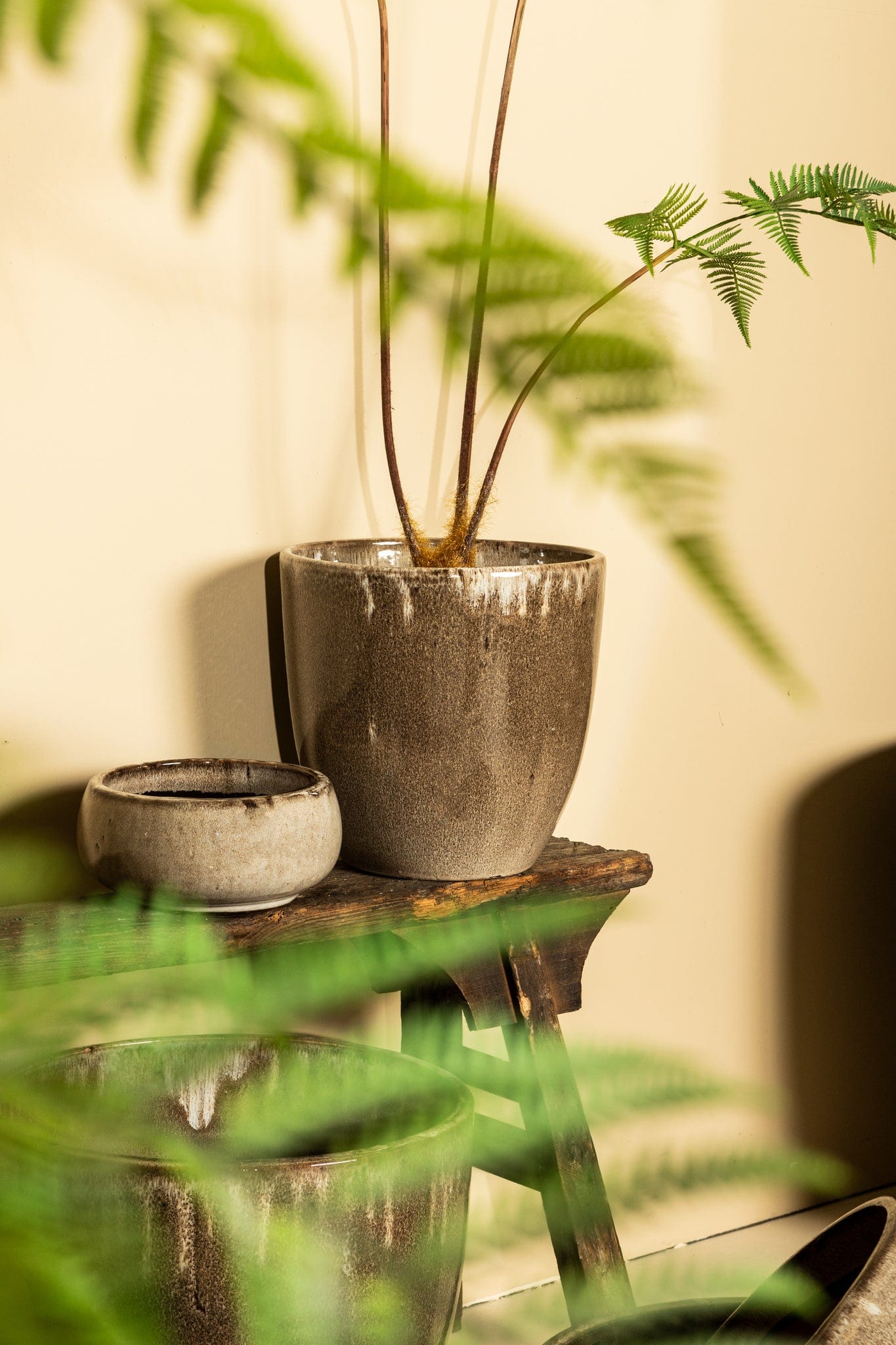 PTMD Nayaa Bruine keramische pot rond laag SV4