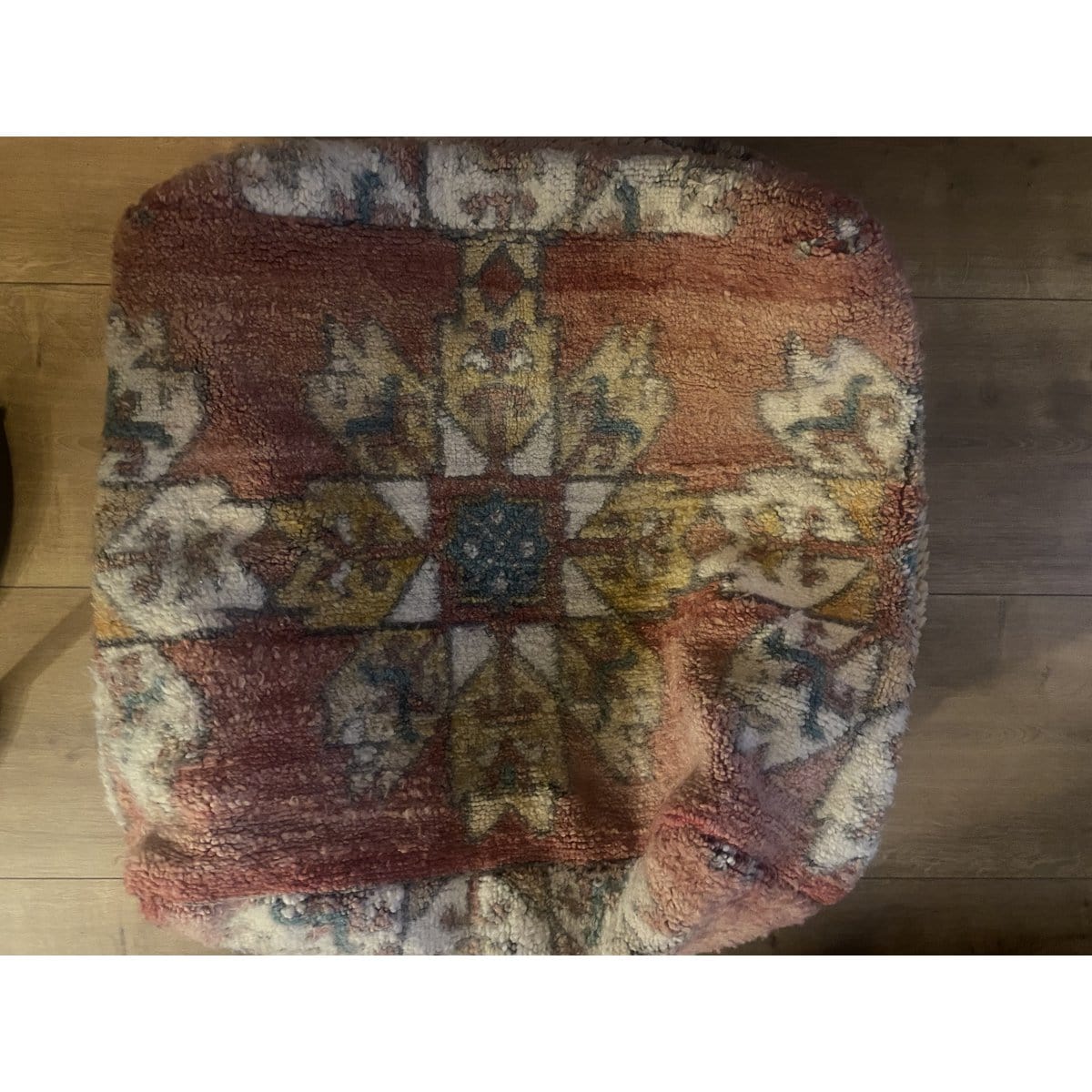 Tamegrouteshop Vintage berber pouf