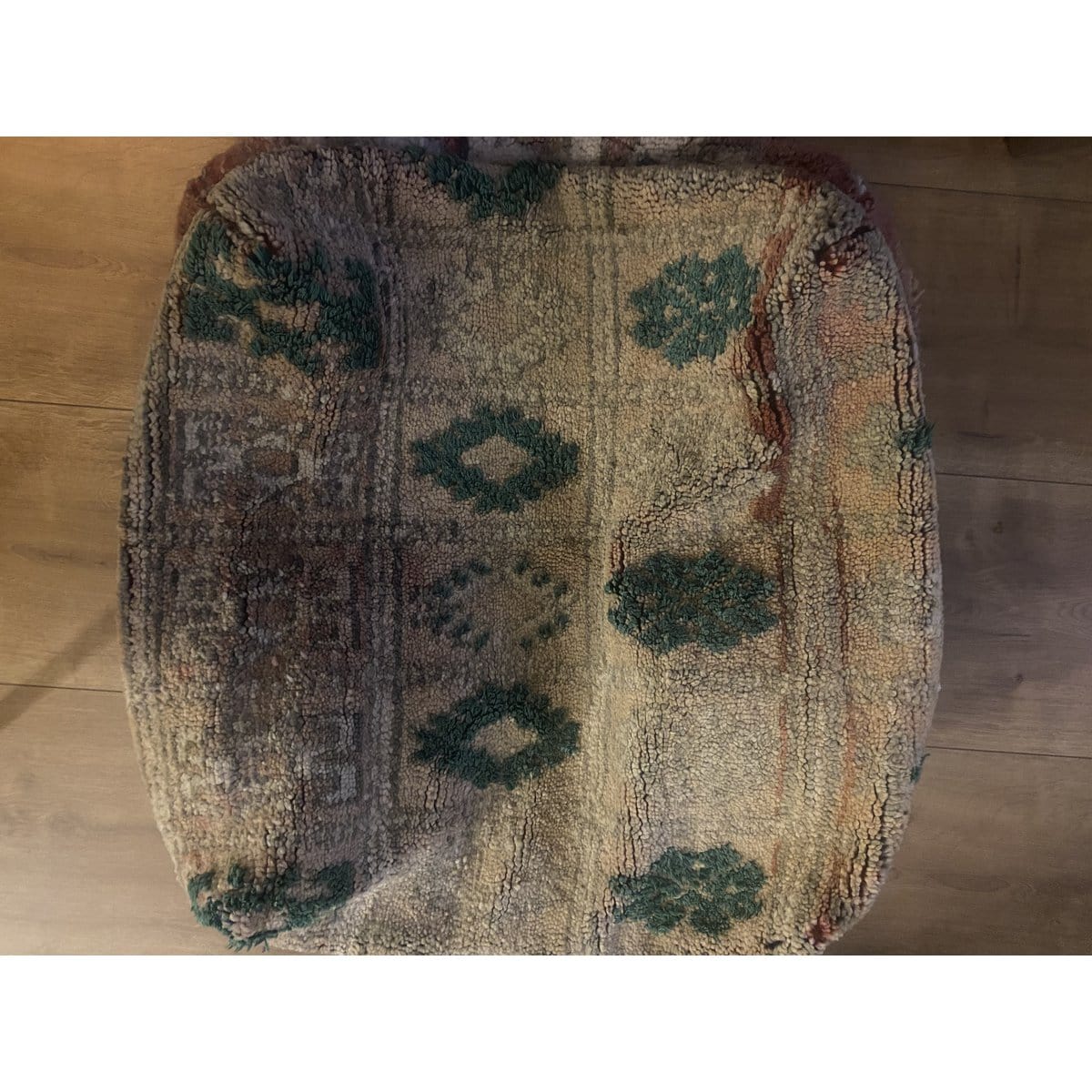 Tamegrouteshop Vintage berber pouf