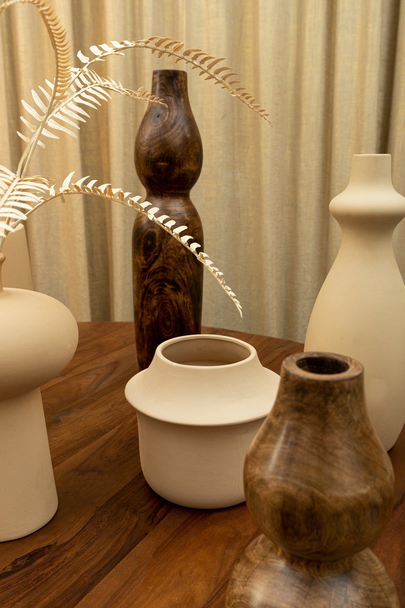 PTMD Yolande Bruine mangohouten pot L